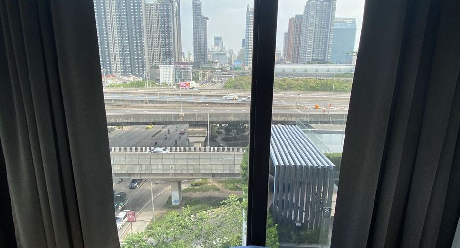 For rent 1 bed condo in Ratchathewi, Bangkok
