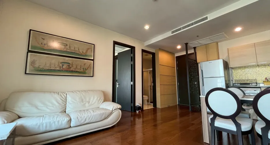 Condo en alquiler de 2 habitaciones en Pathum Wan, Bangkok