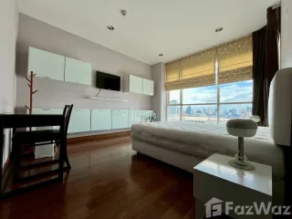 Wohnung zur Miete mit 2 Zimmer in Pathum Wan, Bangkok