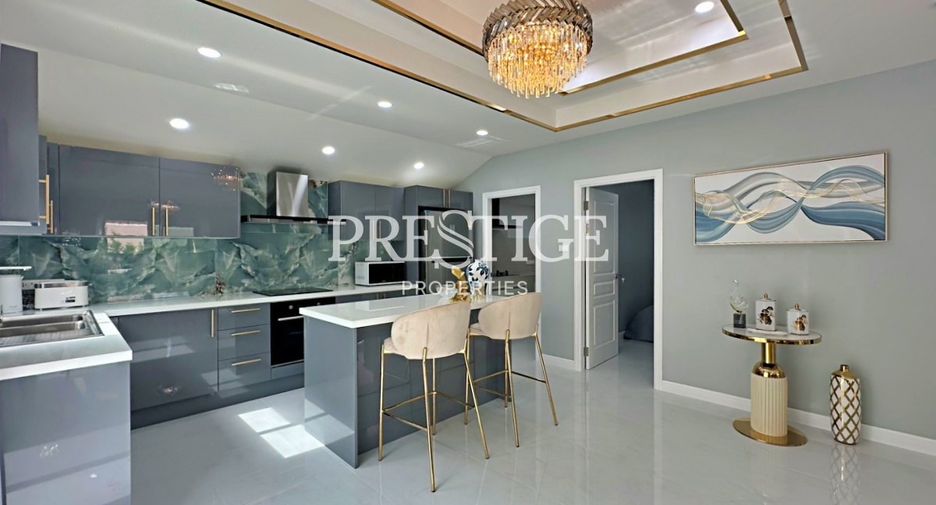 For sale 4 bedrooms house in Bang Lamung, Chonburi