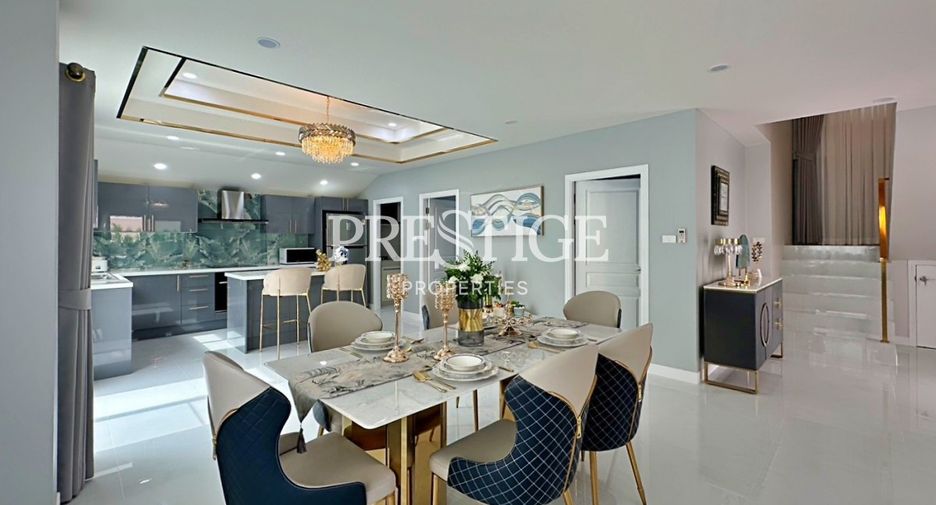 For sale 4 bedrooms house in Bang Lamung, Chonburi