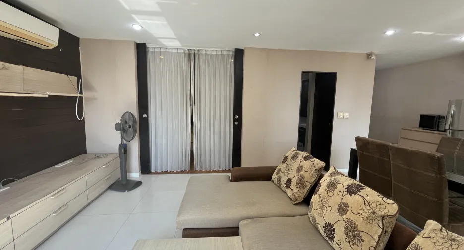 For sale and for rent 1 bed condo in Mueang Chiang Mai, Chiang Mai