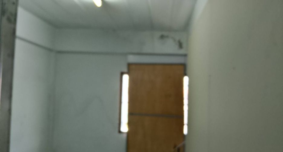 For sale and for rent 3 bedrooms retail Space in Bang Lamung, Chonburi