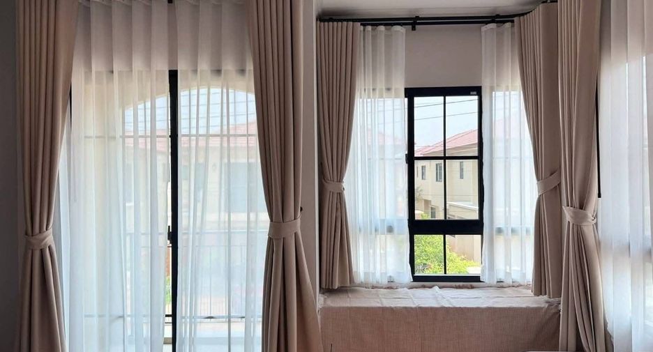 For rent 4 bedrooms house in Mae Rim, Chiang Mai