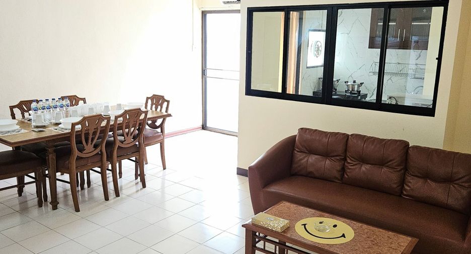For rent 3 bedrooms apartment in Suan Luang, Bangkok