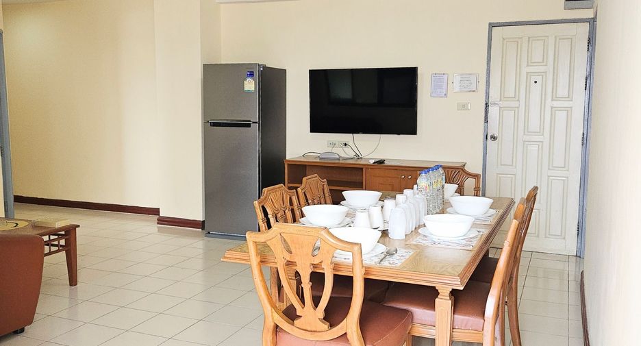 For rent 3 bedrooms apartment in Suan Luang, Bangkok