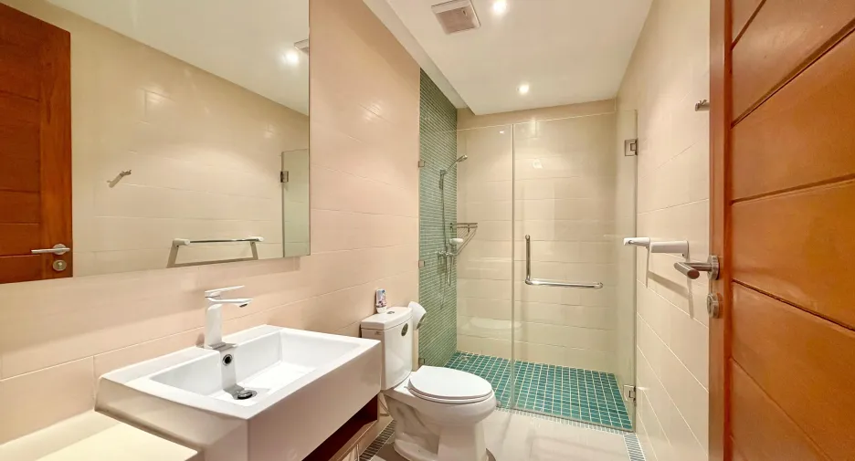 À vendre 2 chambres condo à Kathu, Phuket