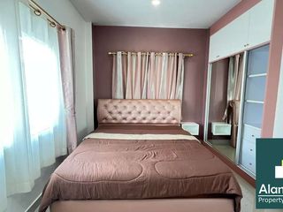 Casa adosada en alquiler de 2 habitaciones en Bang Lamung, Chonburi