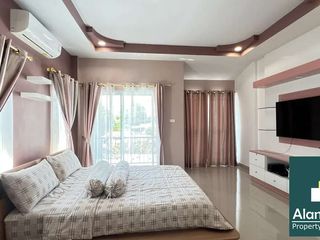Casa adosada en alquiler de 2 habitaciones en Bang Lamung, Chonburi