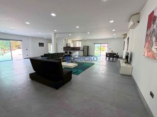 出售 6 卧室 独立屋 在 Bang Lamung, Chon Buri