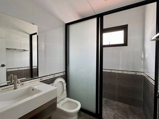À louer 4 chambres maison à Bang Lamung, Chonburi