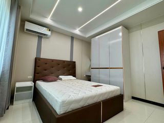 À louer 4 chambres maison à Bang Lamung, Chonburi