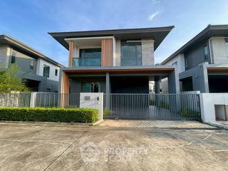For Rent 4 Bedroom House In Bang Lamung, Chonburi