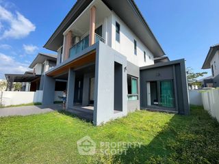 For Rent 4 Bedroom House In Bang Lamung, Chonburi