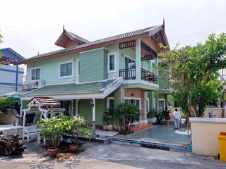À louer 3 chambres maison à Bang Lamung, Chonburi