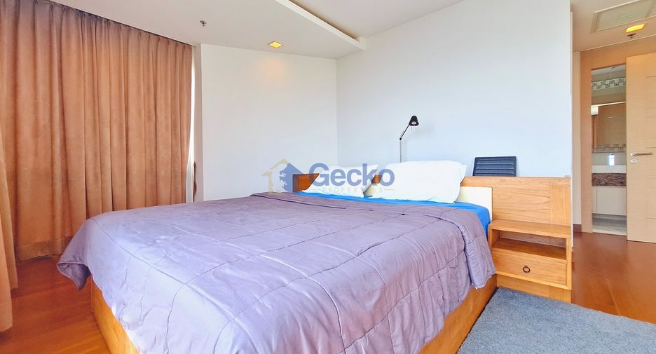 For rent 2 bedrooms condo in Bang Lamung, Chonburi