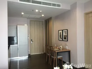 À louer 1 chambre condo à Khlong Toei, Bangkok