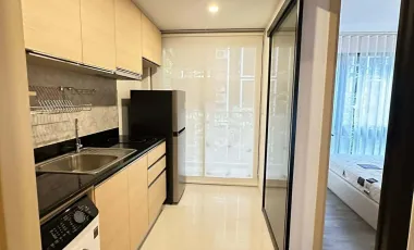 For rent 1 bed condo in Yan Nawa, Bangkok