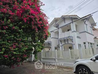 For Rent 4 Bedroom House In Bang Lamung, Chonburi
