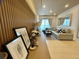 For sale 3 bedrooms condo in Huai Khwang, Bangkok