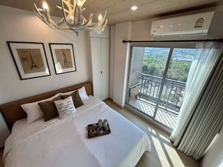 For sale 3 bedrooms condo in Huai Khwang, Bangkok