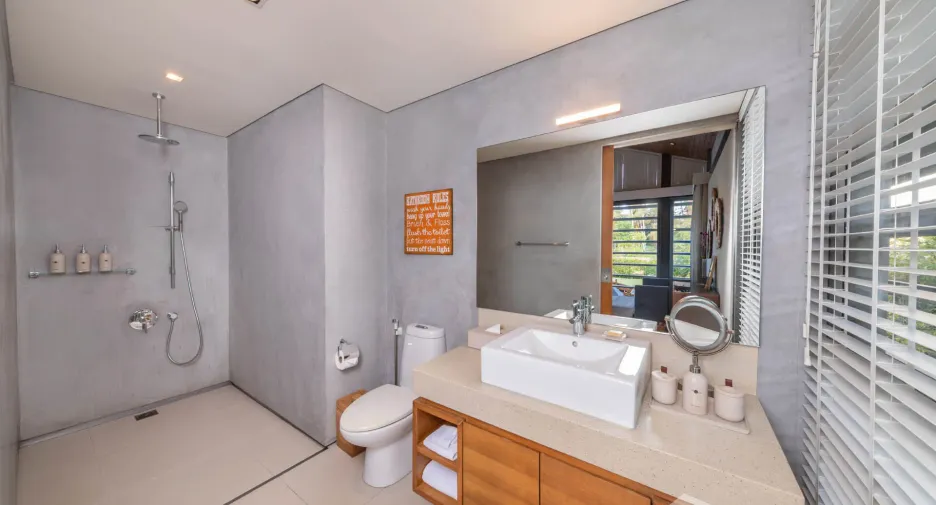 For sale 6 bedrooms villa in Takua Thung, Phang Nga