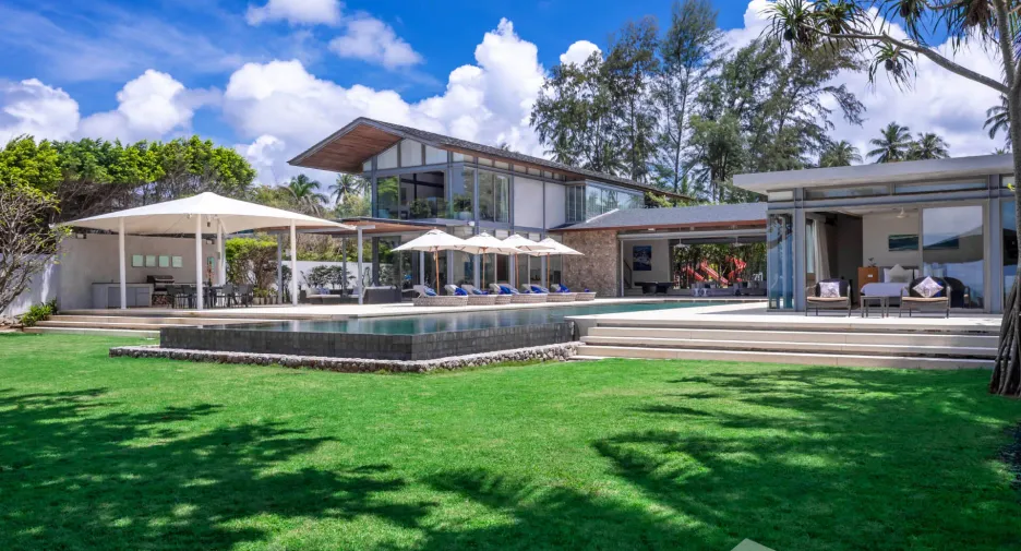 For sale 6 bedrooms villa in Takua Thung, Phang Nga