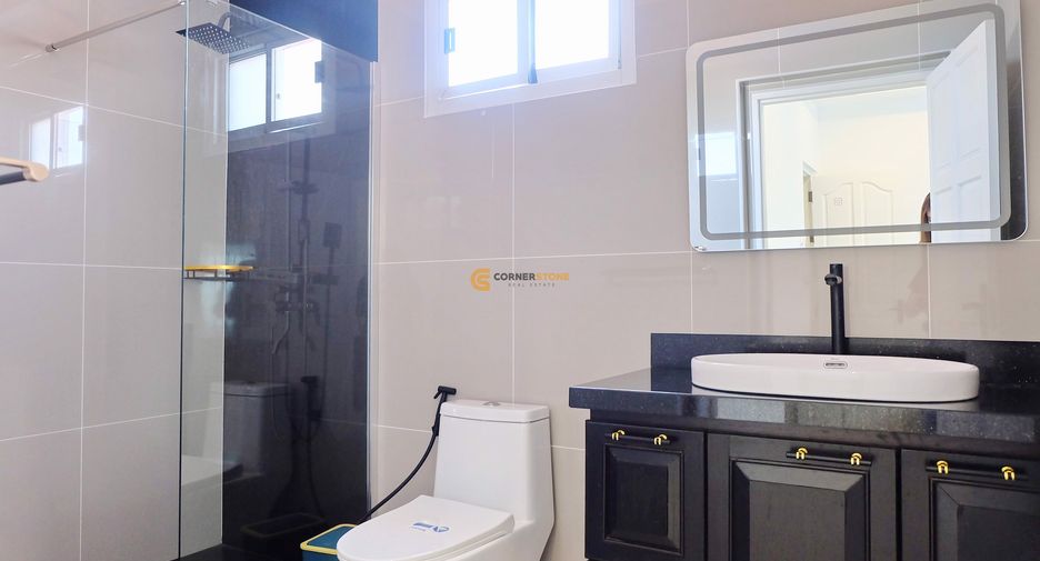For rent and for sale 6 bedrooms house in Bang Lamung, Chonburi