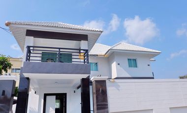 For rent and for sale 6 bedrooms house in Bang Lamung, Chonburi