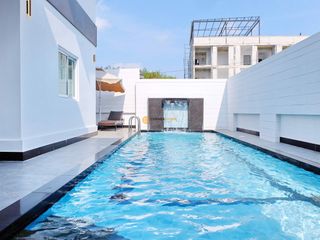 For rent and for sale 6 bedrooms house in Bang Lamung, Chonburi