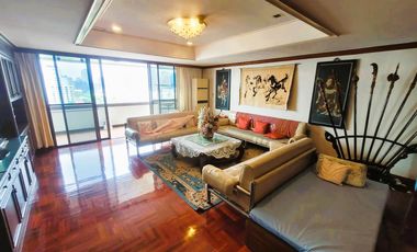 À louer et à vendre 3 chambres condo à Watthana, Bangkok