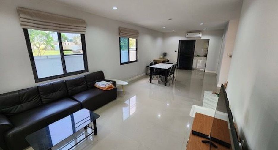 Haus zur Miete mit 3 Zimmer in Saraphi, Chiang Mai