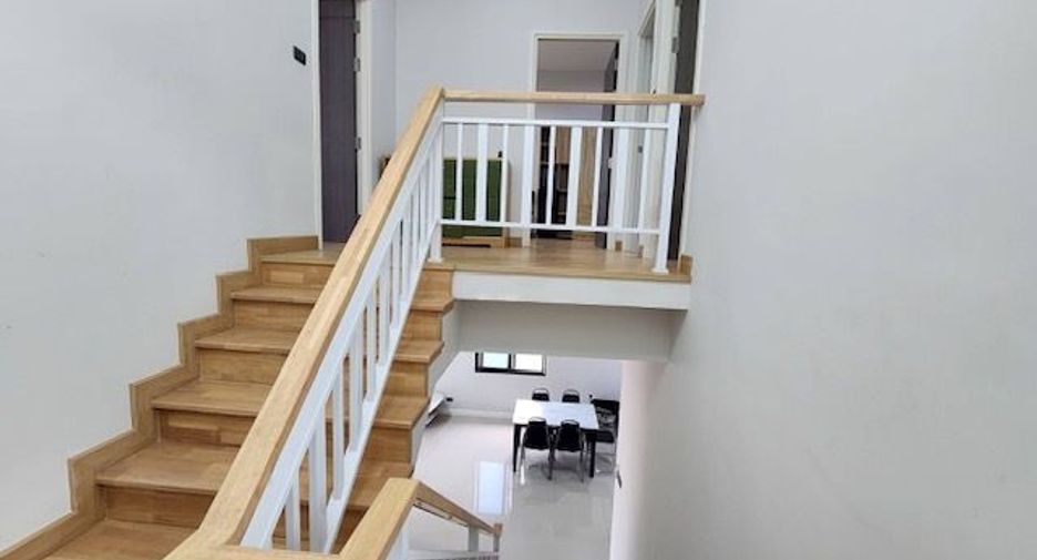 Haus zur Miete mit 3 Zimmer in Saraphi, Chiang Mai