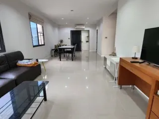 Casa en alquiler de 3 habitaciones en Saraphi, Chiang Mai