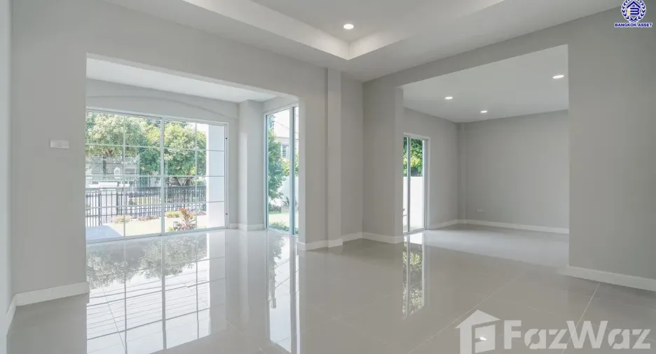 For sale 4 bedrooms house in Bang Bua Thong, Nonthaburi