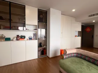 For sale 3 bedrooms condo in Watthana, Bangkok