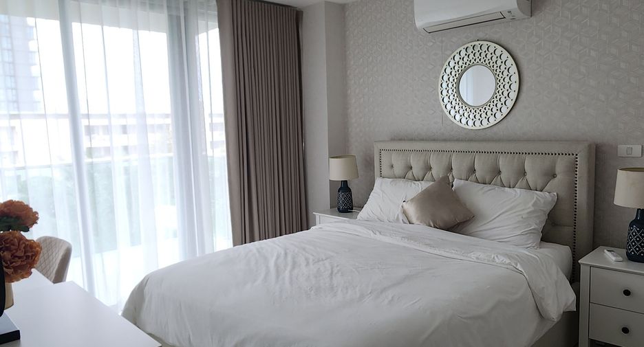 For rent 2 bedrooms condo in Bang Lamung, Chonburi