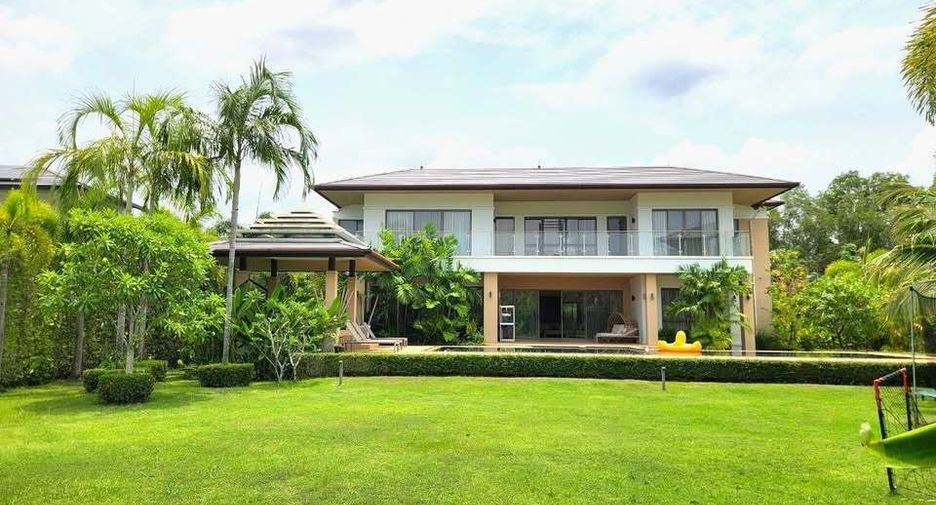 For rent 5 bedrooms villa in Thalang, Phuket