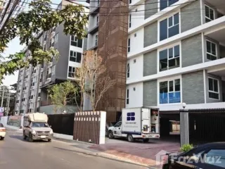Condo en venta de 1 habitaciones en Phra Khanong, Bangkok