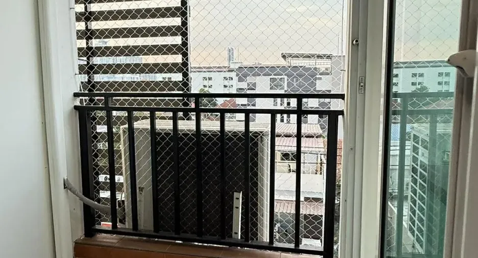 For sale 1 bed condo in Phra Khanong, Bangkok