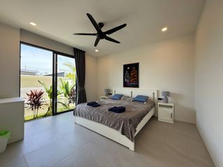 For sale 4 bedrooms villa in Ko Samui, Surat Thani