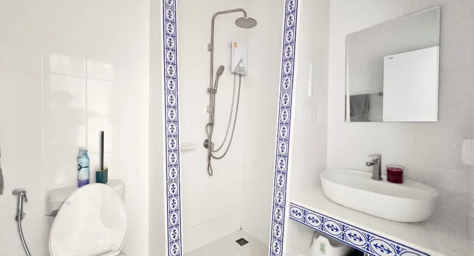 For rent 2 bedrooms townhouse in Thalang, Phuket