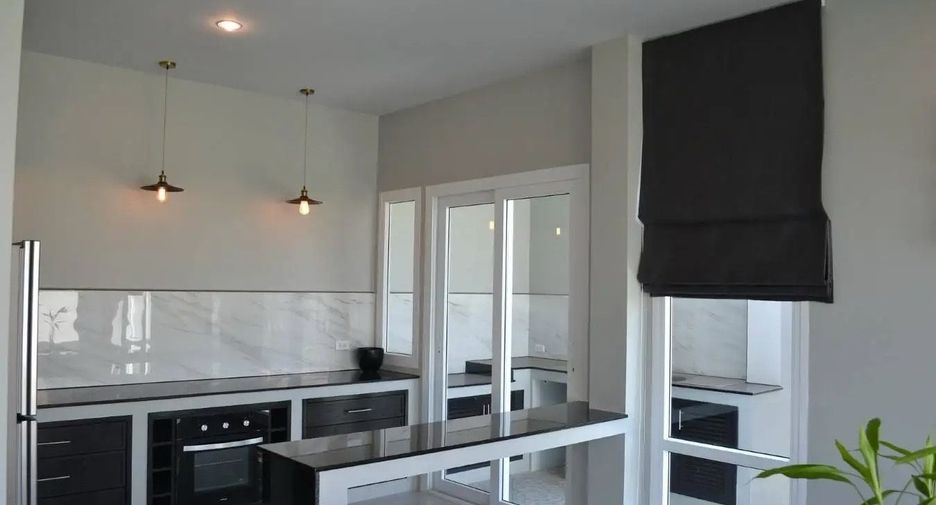 For rent 4 bedrooms house in Hang Dong, Chiang Mai