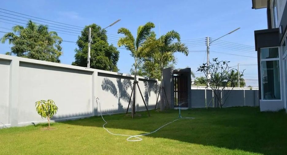 For rent 4 bedrooms house in Hang Dong, Chiang Mai