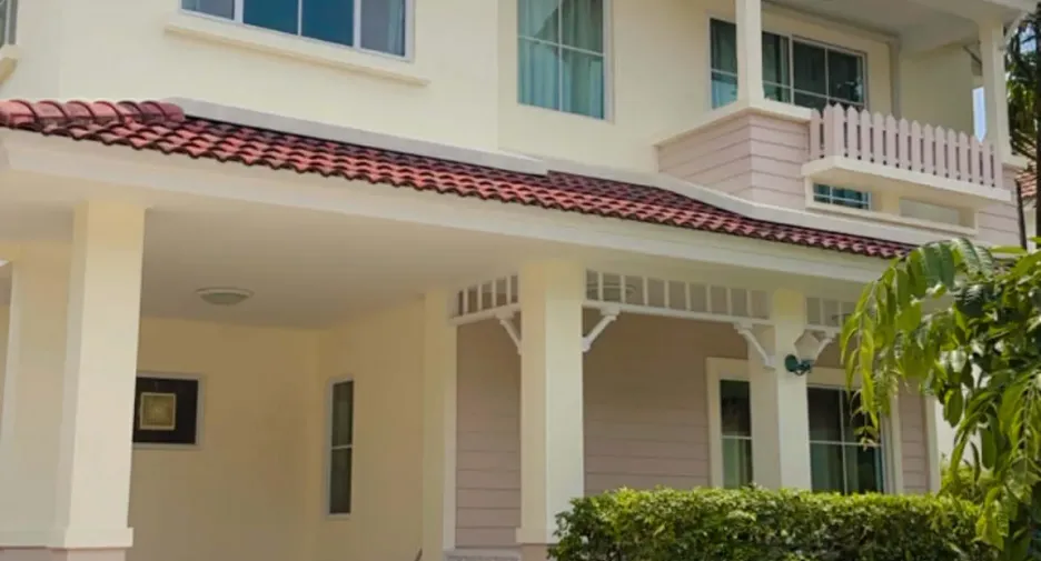 For rent 3 bedrooms house in Mueang Chiang Mai, Chiang Mai