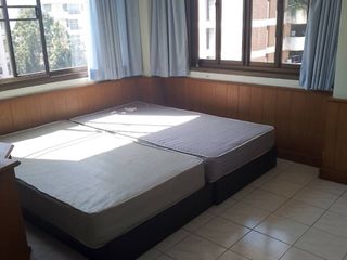À louer 2 chambres appartement à Watthana, Bangkok