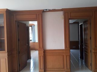 À louer 2 chambres appartement à Watthana, Bangkok