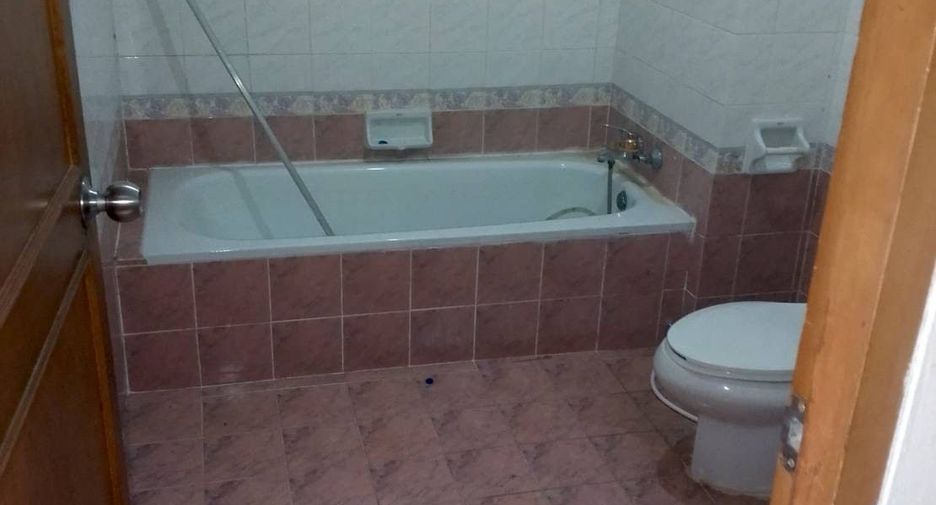Apartment zur Miete mit 2 Zimmer in Watthana, Bangkok