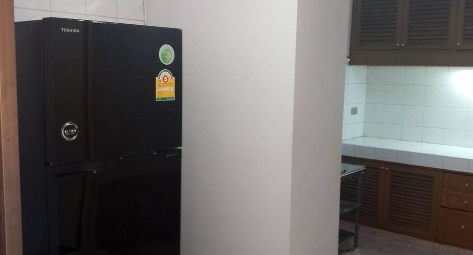 Apartment zur Miete mit 2 Zimmer in Watthana, Bangkok