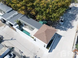Villa en venta y en alquiler de 2 habitaciones en Thalang, Phuket
